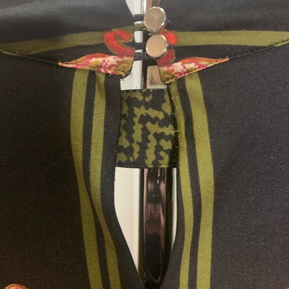 AVENUE Women’s Tunic - Floral long sleeve, Size: 26/28 - Picture 6 of 10